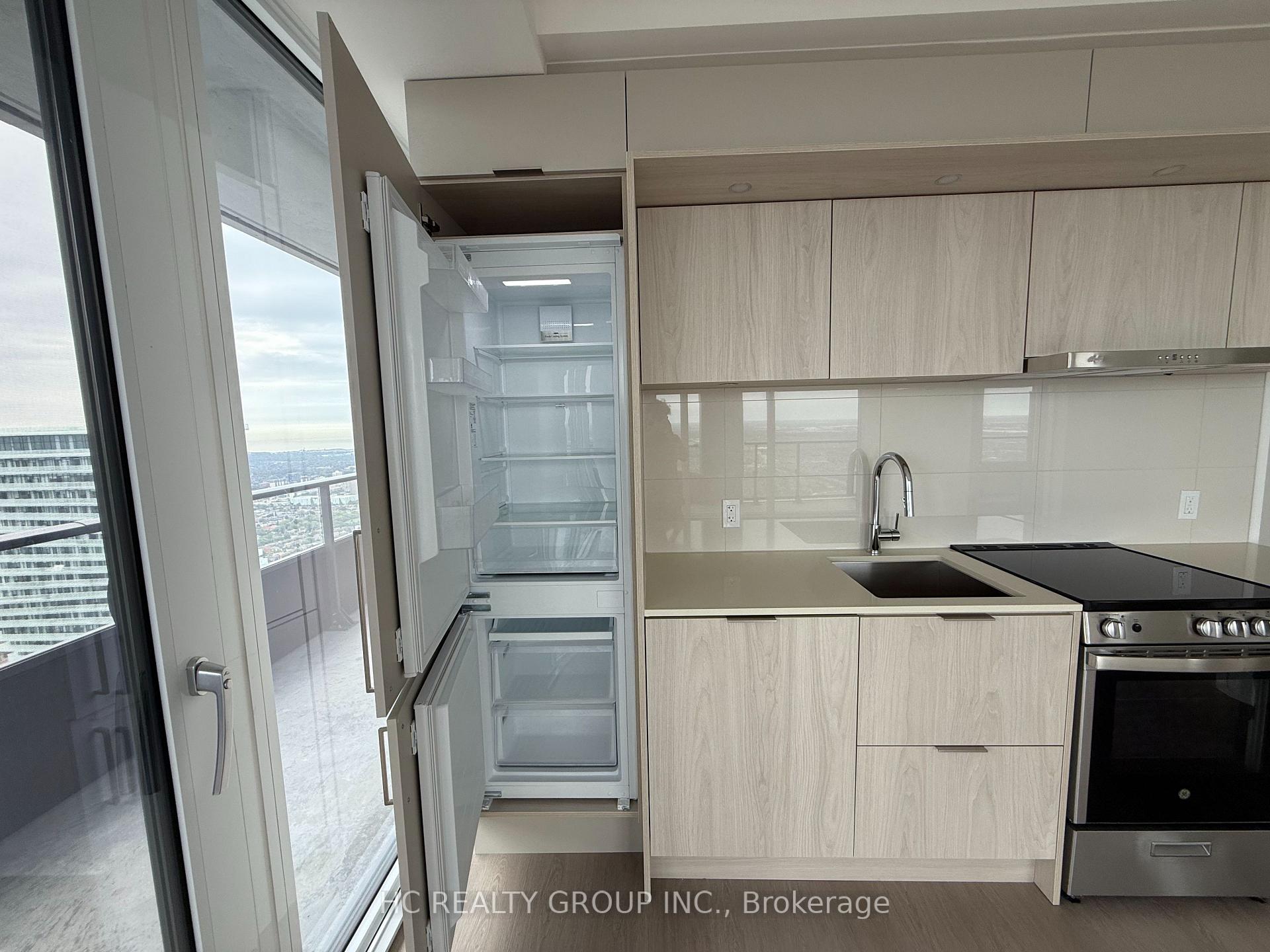 Photo 17 of Unit 6305, 448 Burnhamthorpe Road, Mississauga, City Centre — HOMEH