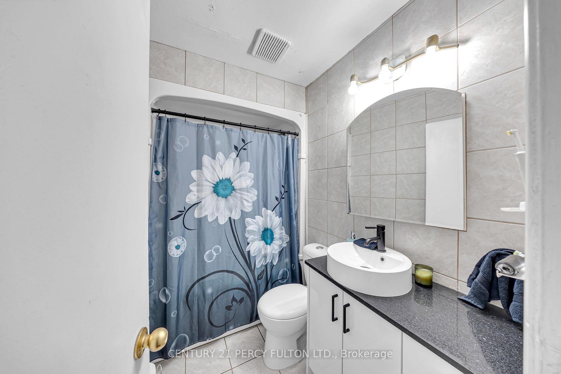Photo 14 of 719 Balaton Avenue, Pickering, Bay Ridges — HOMEH