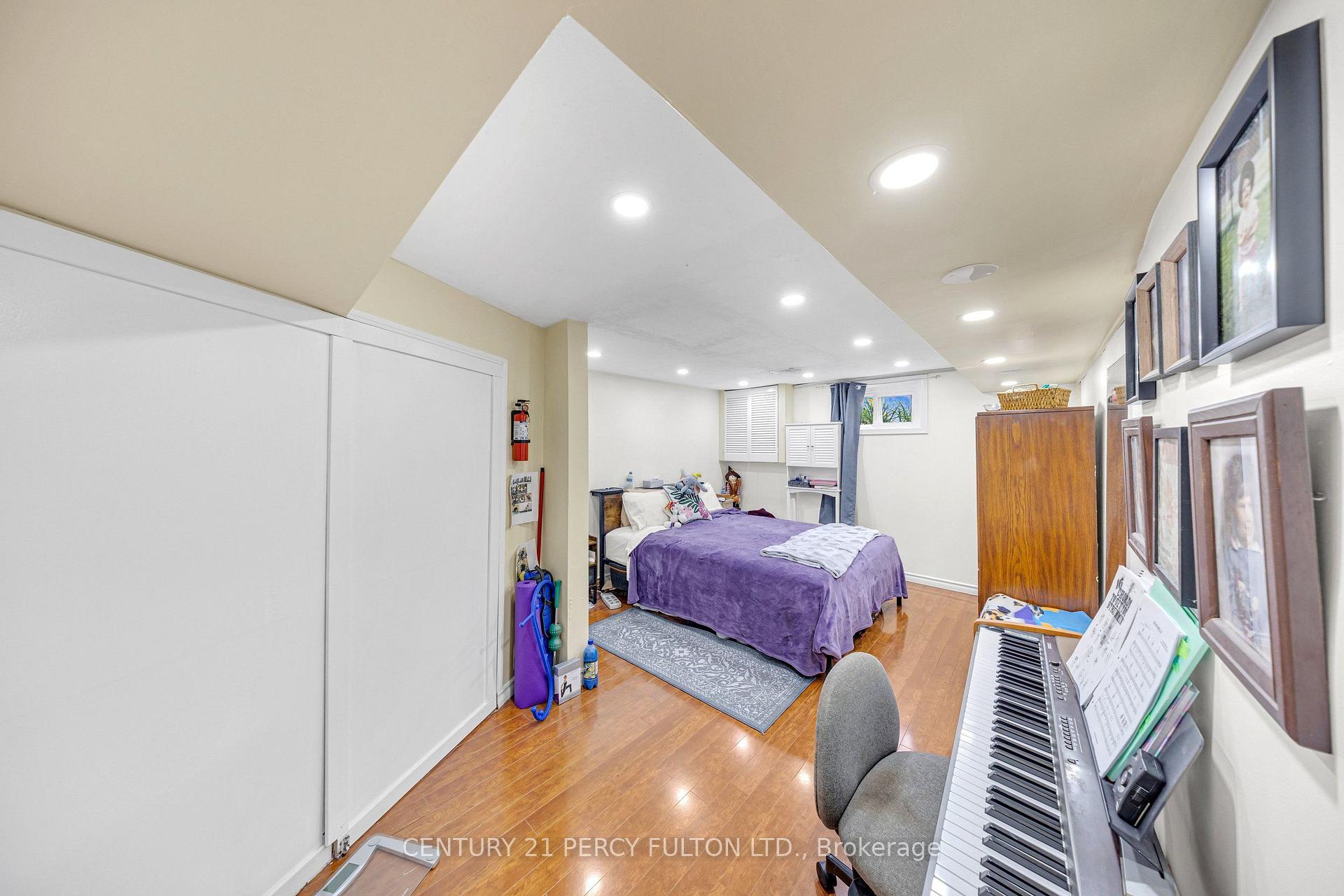 Photo 29 of 719 Balaton Avenue, Pickering, Bay Ridges — HOMEH