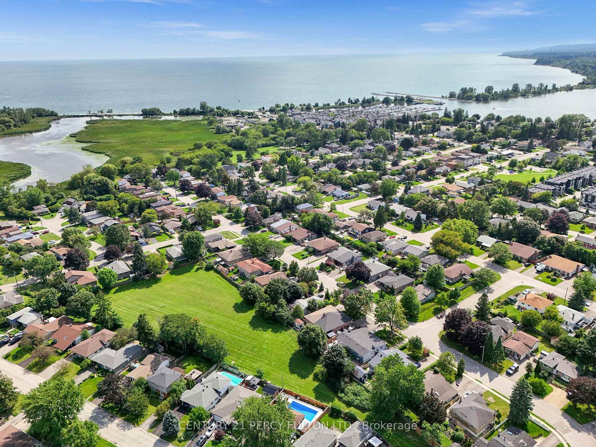 Photo 42 of 719 Balaton Avenue, Pickering, Bay Ridges — HOMEH