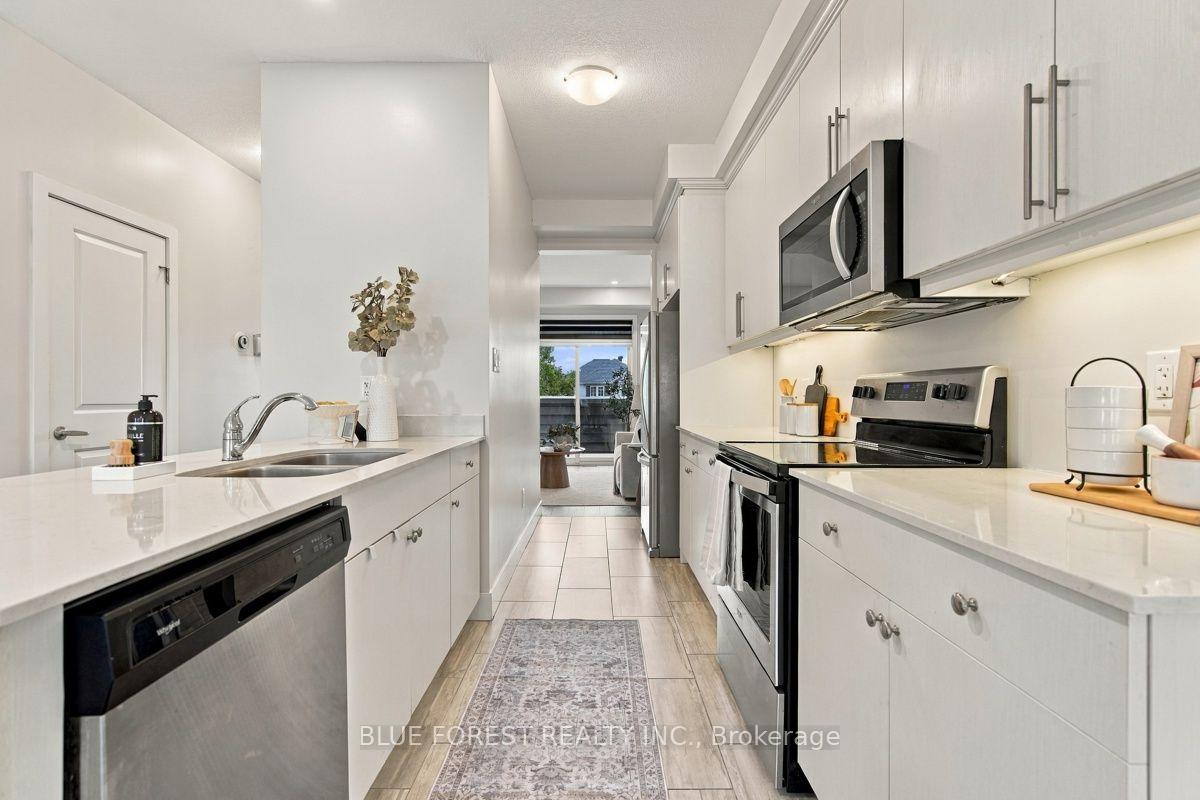 Photo 18 of 2112 Meadowgate Boulevard, London, South U — HOMEH