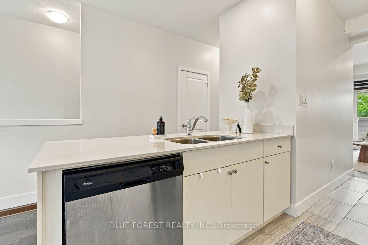Photo 19 of 2112 Meadowgate Boulevard, London, South U — HOMEH