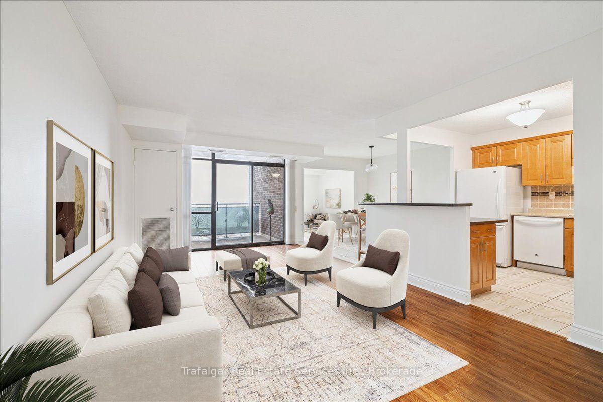 Photo 7 of Unit 709, 301 Frances Avenue, Hamilton, Lakeshore — HOMEH