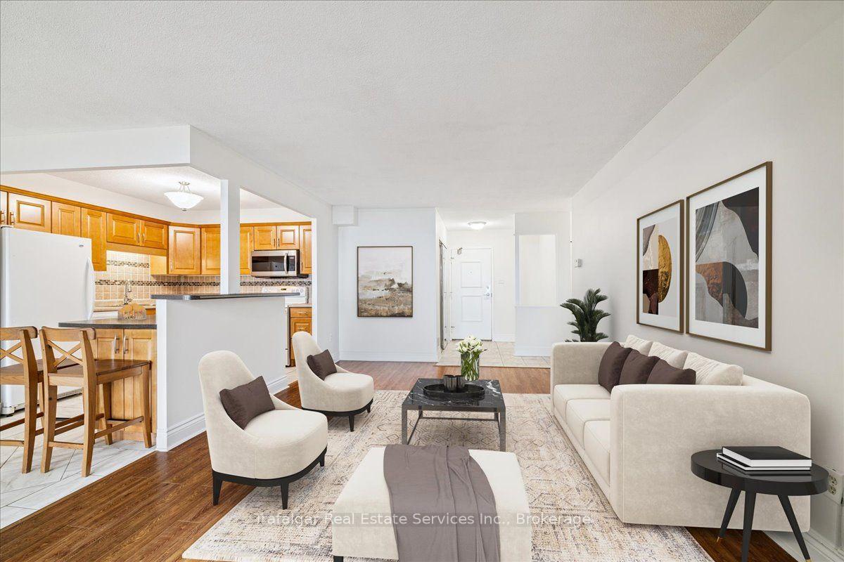 Photo 9 of Unit 709, 301 Frances Avenue, Hamilton, Lakeshore — HOMEH