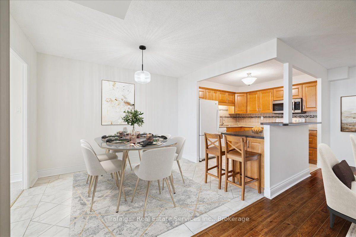 Photo 10 of Unit 709, 301 Frances Avenue, Hamilton, Lakeshore — HOMEH