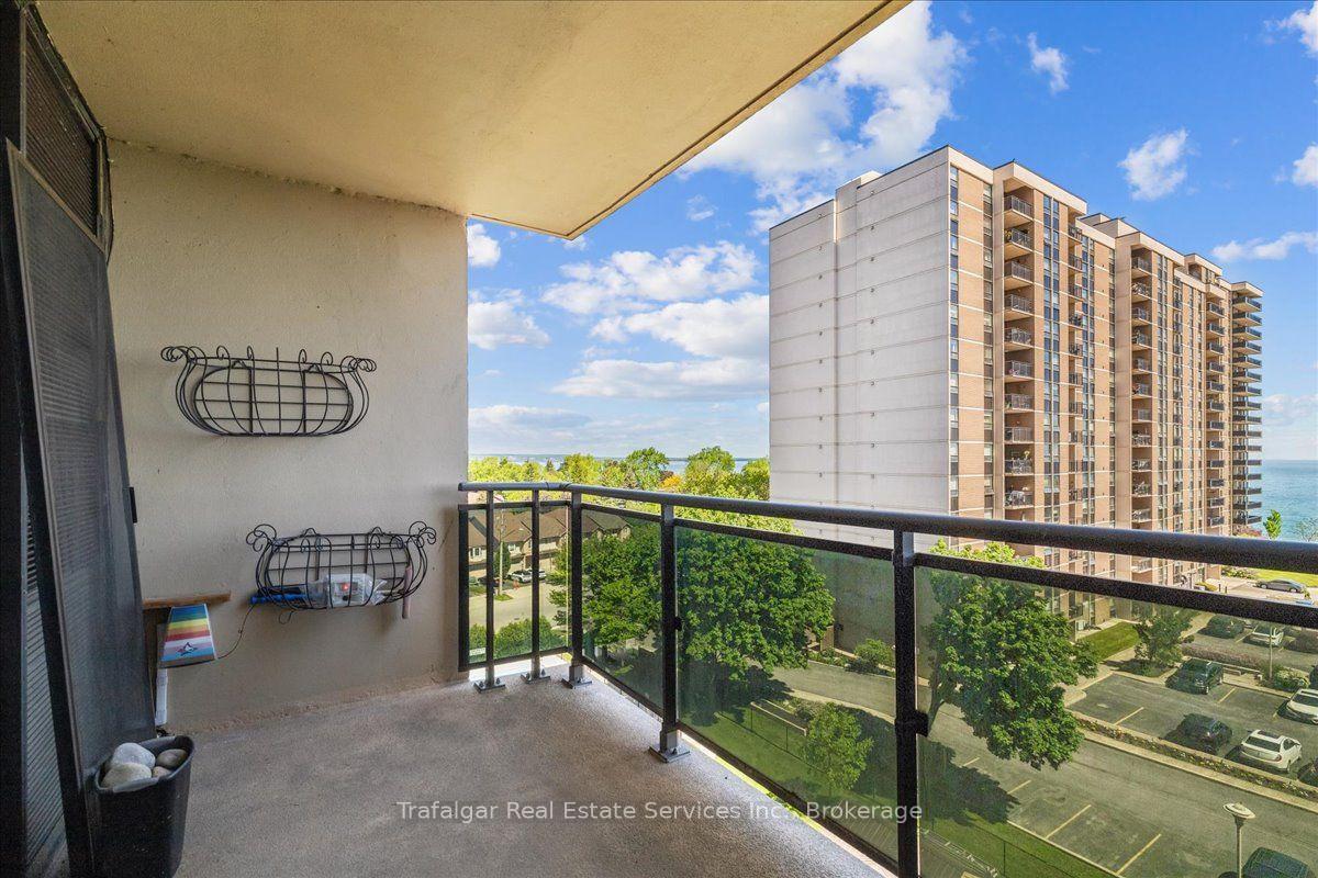 Photo 19 of Unit 709, 301 Frances Avenue, Hamilton, Lakeshore — HOMEH