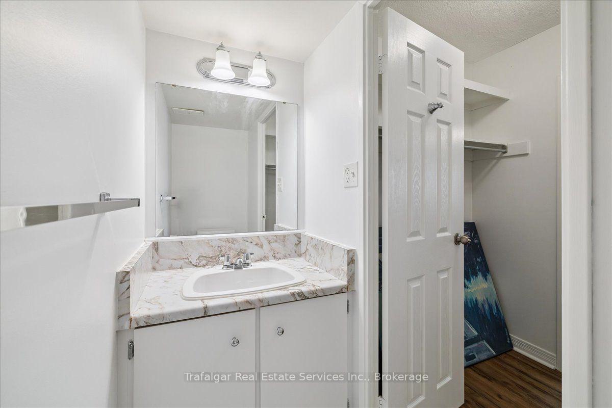 Photo 26 of Unit 709, 301 Frances Avenue, Hamilton, Lakeshore — HOMEH