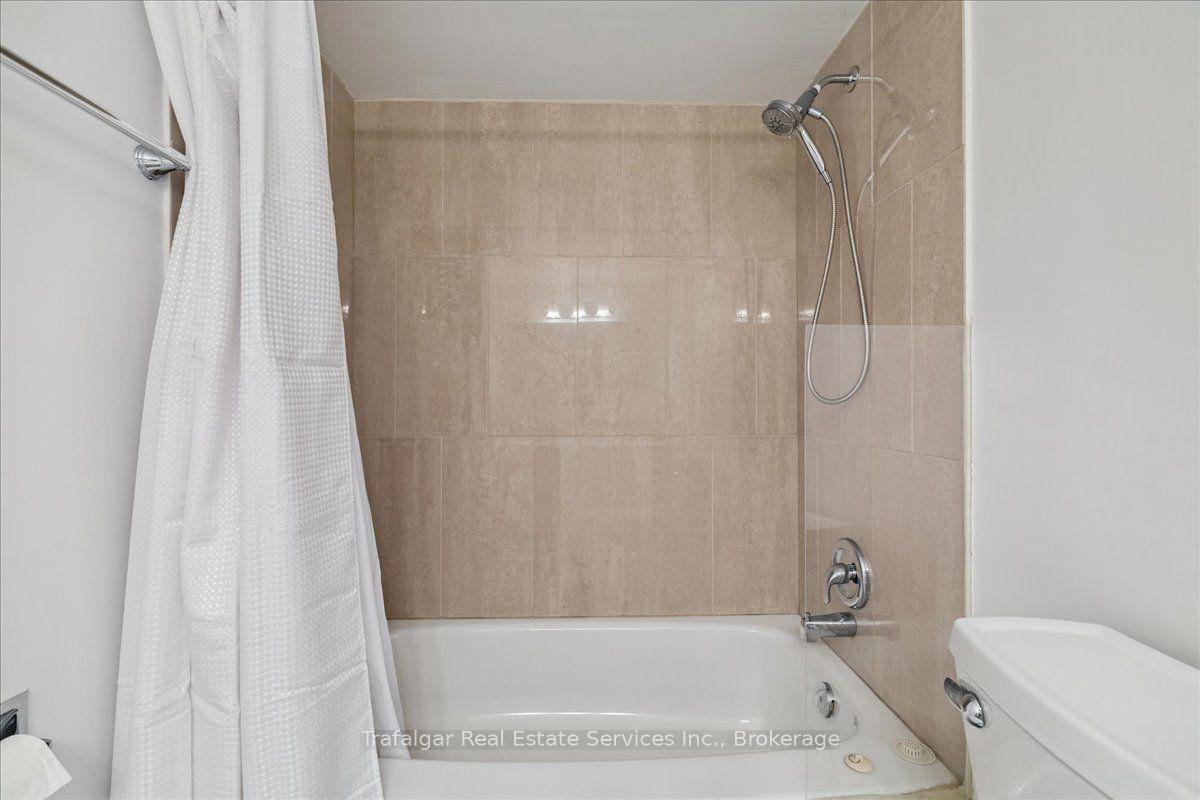 Photo 31 of Unit 709, 301 Frances Avenue, Hamilton, Lakeshore — HOMEH