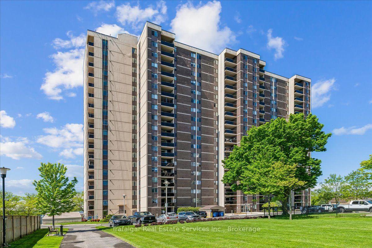 Photo 32 of Unit 709, 301 Frances Avenue, Hamilton, Lakeshore — HOMEH