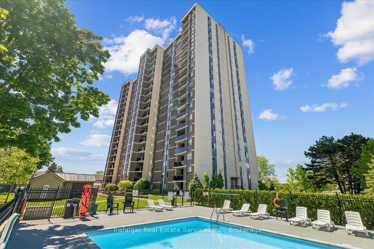 Photo 37 of Unit 709, 301 Frances Avenue, Hamilton, Lakeshore — HOMEH