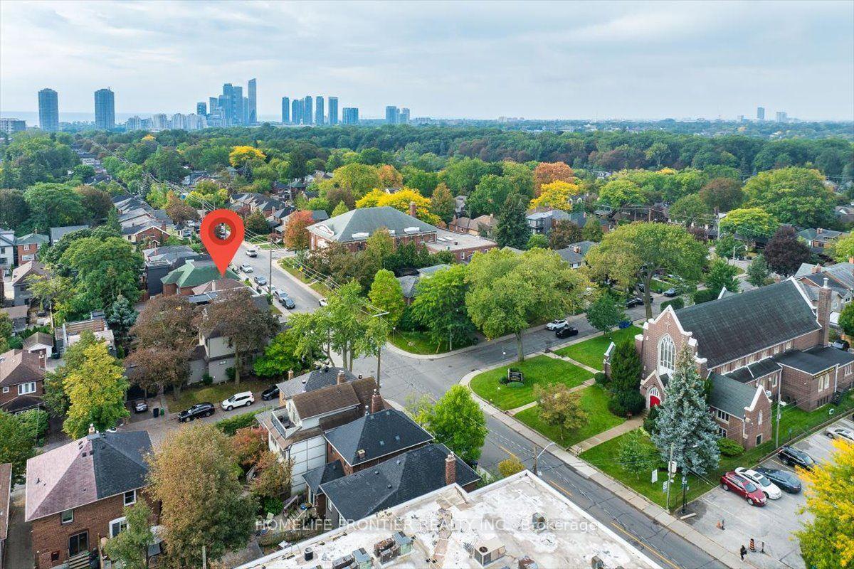 Photo 7 of 345 Windermere Avenue, Toronto, High Park-Swansea — HOMEH