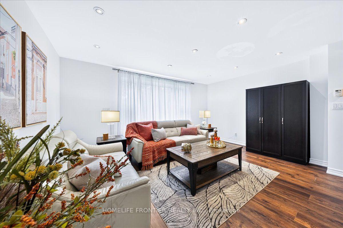 Photo 13 of 345 Windermere Avenue, Toronto, High Park-Swansea — HOMEH