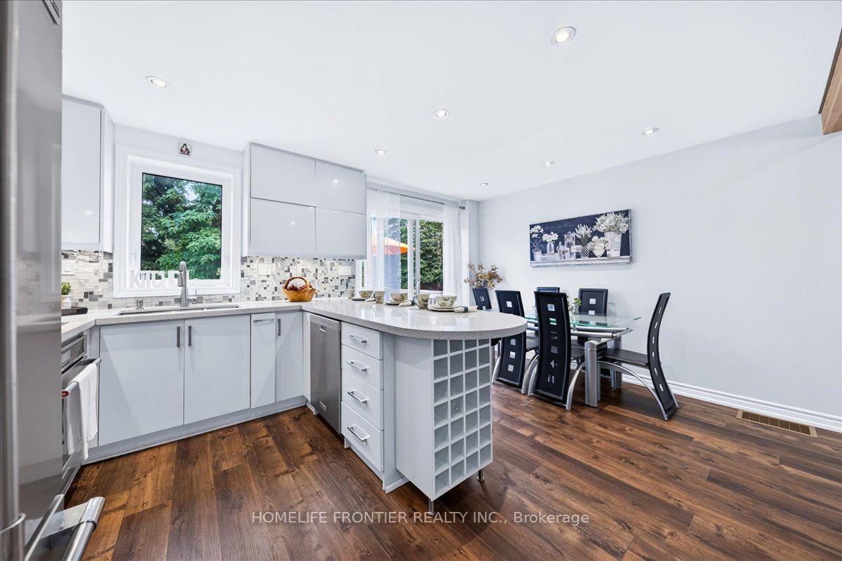 Photo 16 of 345 Windermere Avenue, Toronto, High Park-Swansea — HOMEH