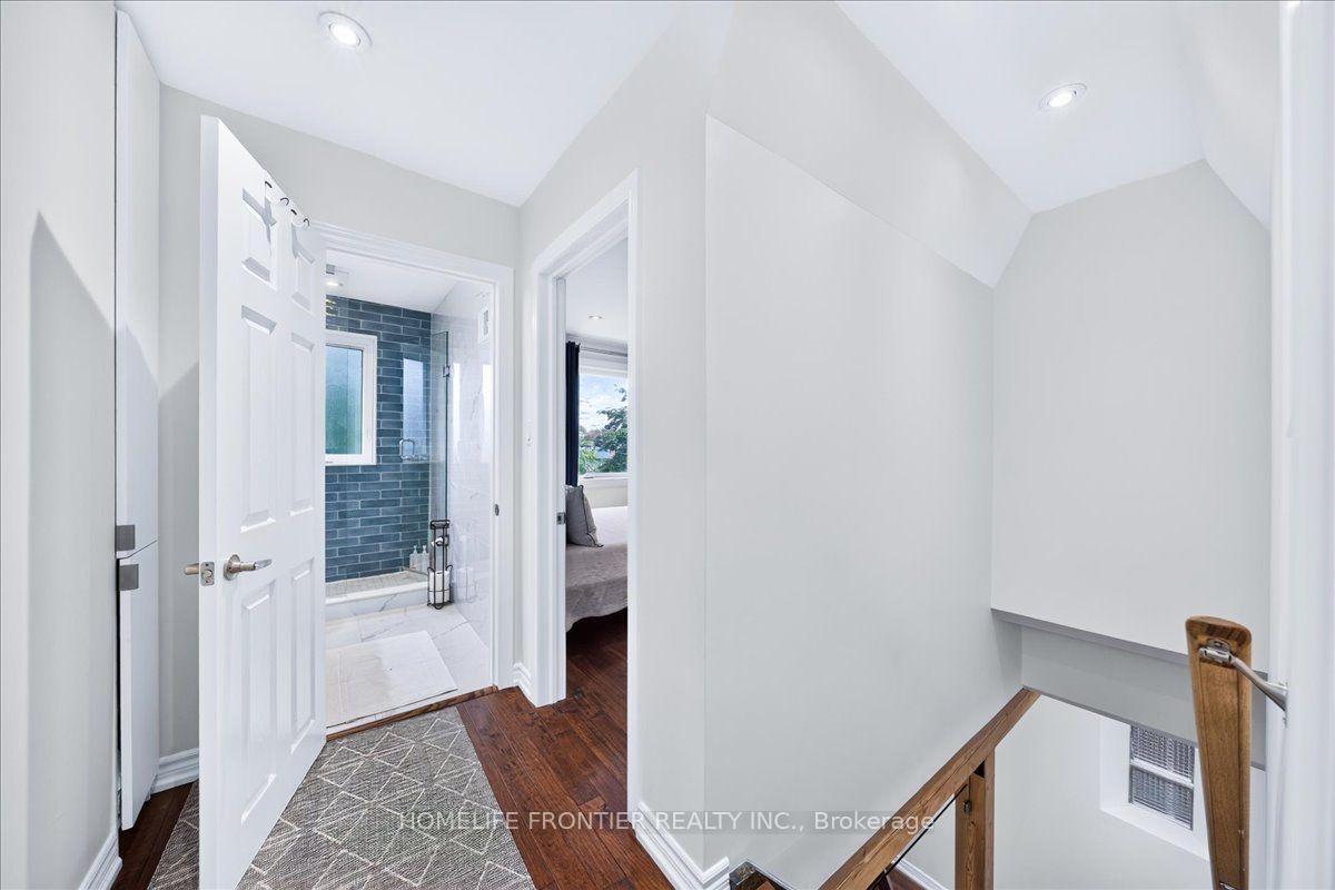 Photo 25 of 345 Windermere Avenue, Toronto, High Park-Swansea — HOMEH