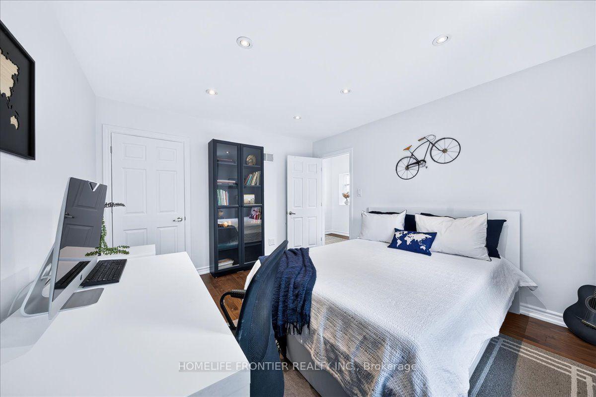 Photo 27 of 345 Windermere Avenue, Toronto, High Park-Swansea — HOMEH
