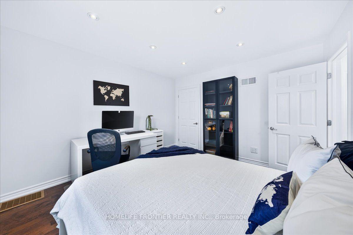 Photo 28 of 345 Windermere Avenue, Toronto, High Park-Swansea — HOMEH