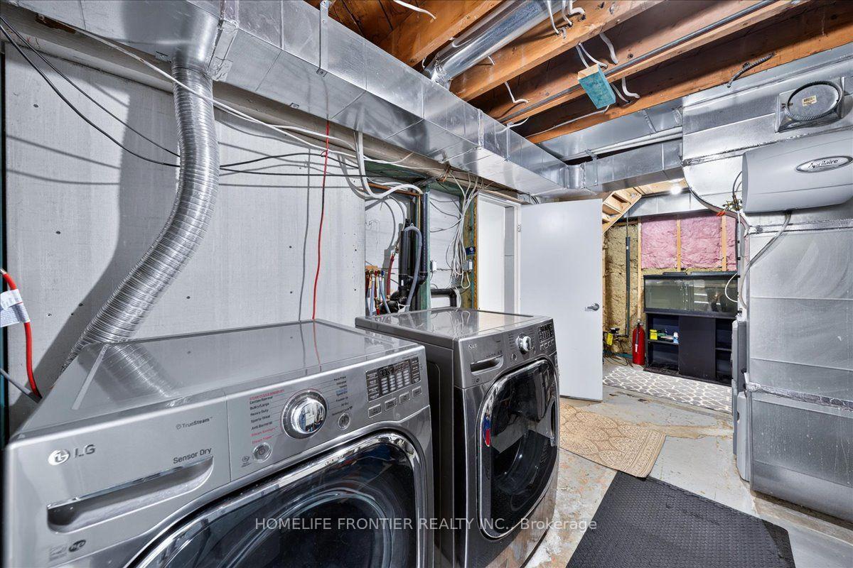 Photo 36 of 345 Windermere Avenue, Toronto, High Park-Swansea — HOMEH