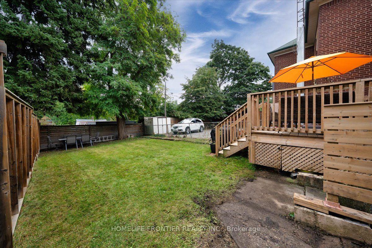 Photo 37 of 345 Windermere Avenue, Toronto, High Park-Swansea — HOMEH
