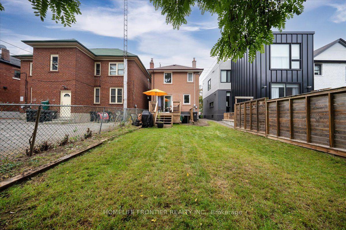 Photo 39 of 345 Windermere Avenue, Toronto, High Park-Swansea — HOMEH