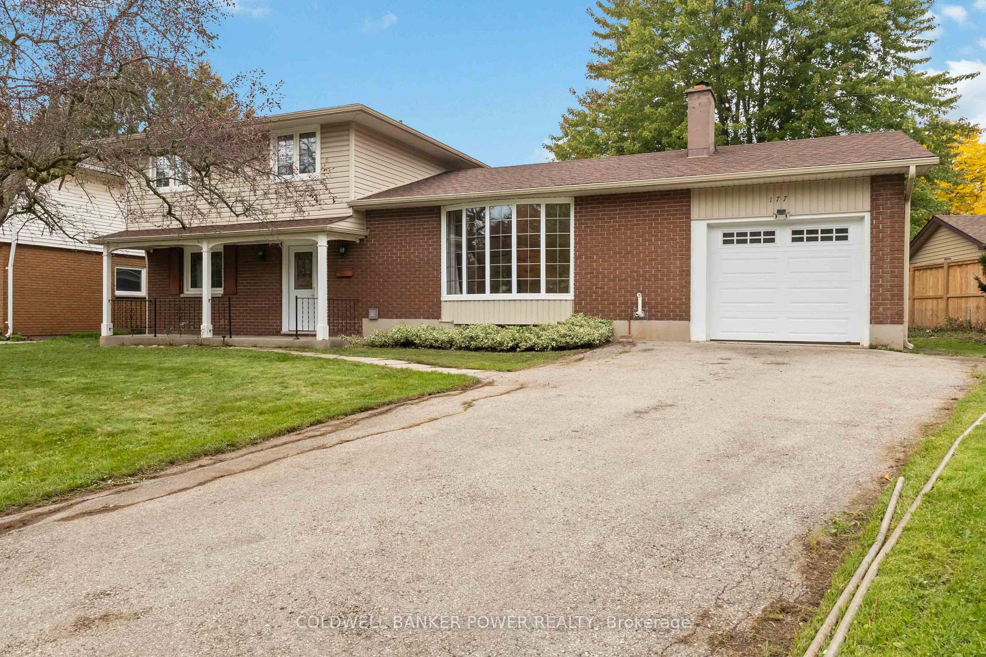 Photo 3 of 177 Millbank Drive, London, South S — HOMEH