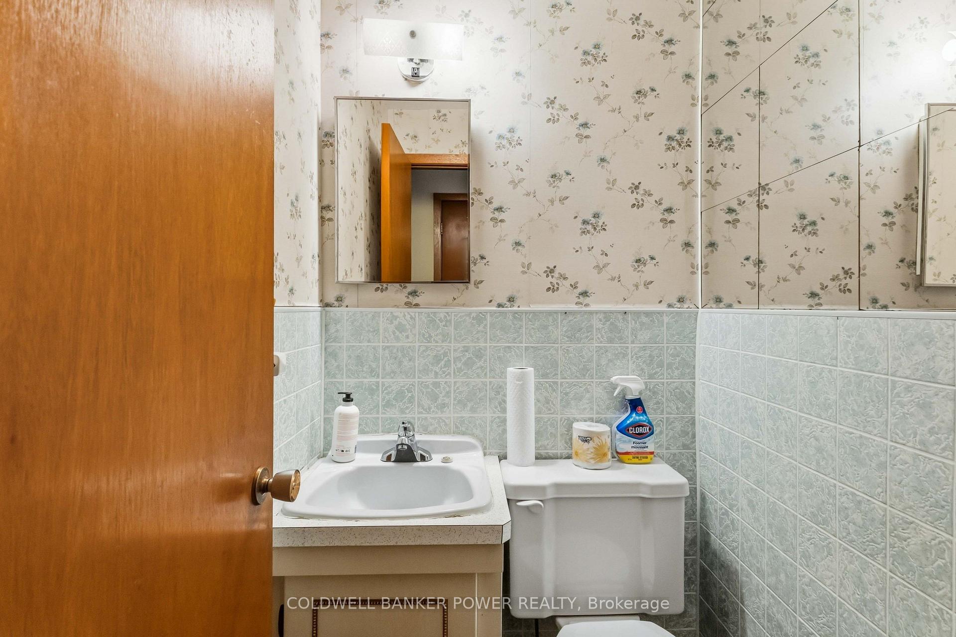 Photo 19 of 177 Millbank Drive, London, South S — HOMEH
