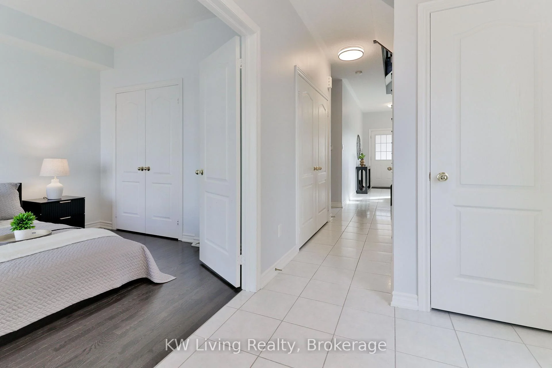 Photo 13 of 10373 Woodbine Avenue E, Markham, Cathedraltown — HOMEH
