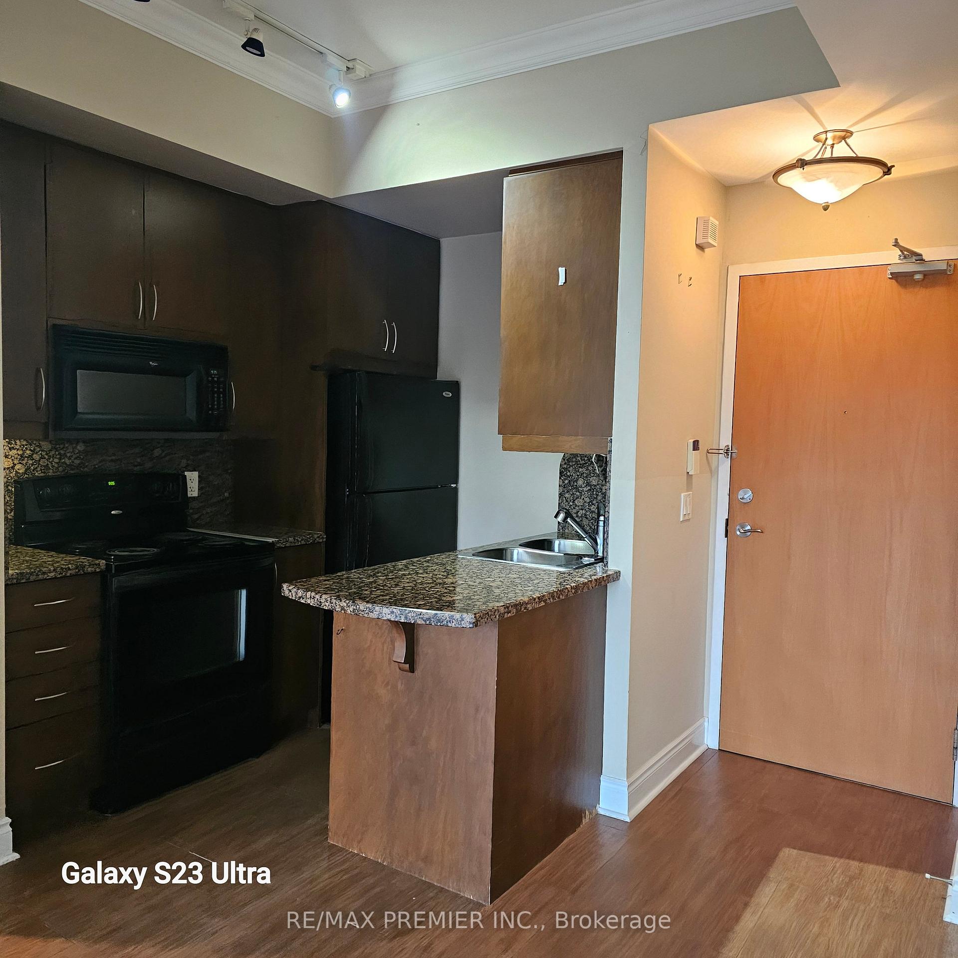 Photo 9 of Unit Ph 21, 8201 Islington Avenue, Vaughan, Islington Woods — HOMEH