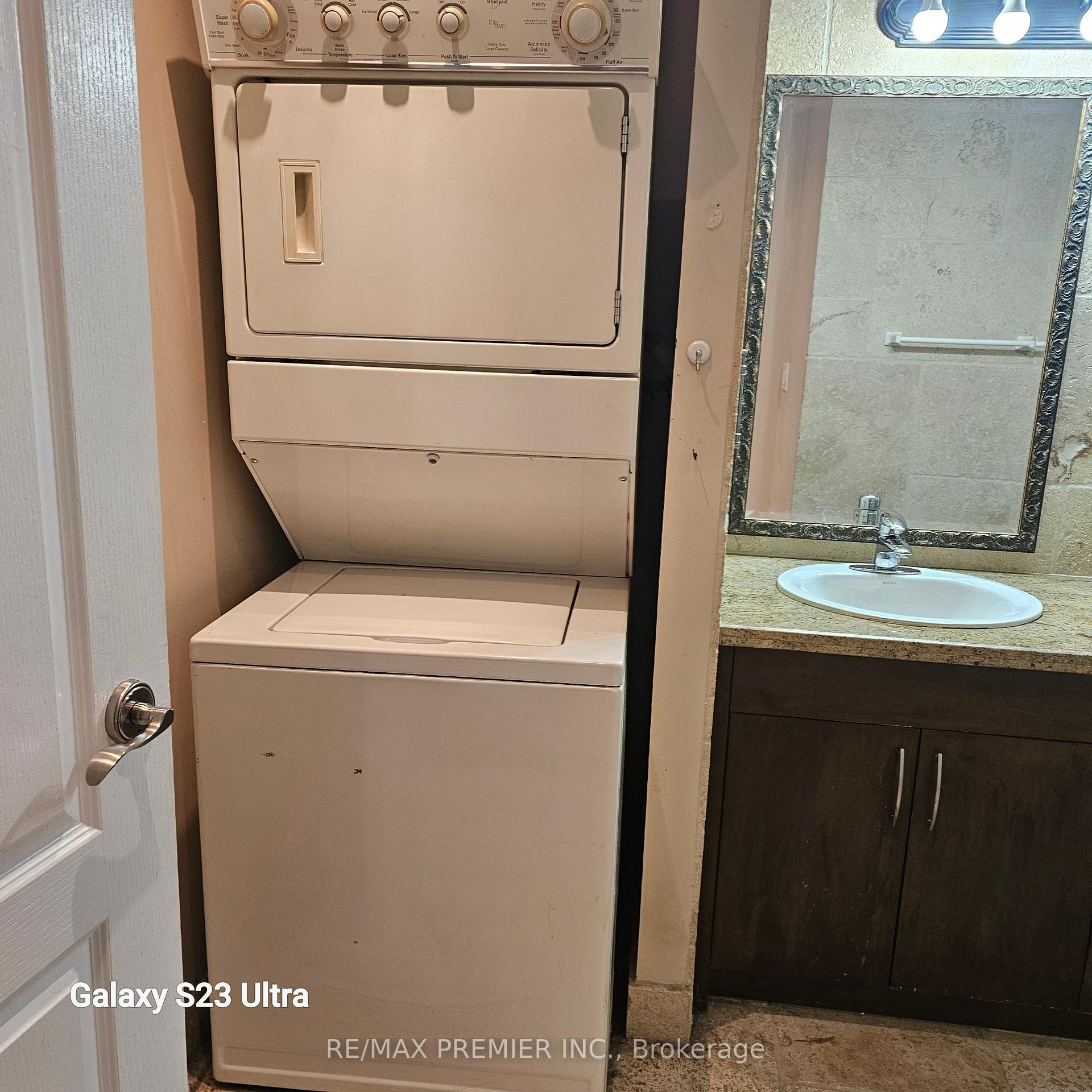 Photo 17 of Unit Ph 21, 8201 Islington Avenue, Vaughan, Islington Woods — HOMEH