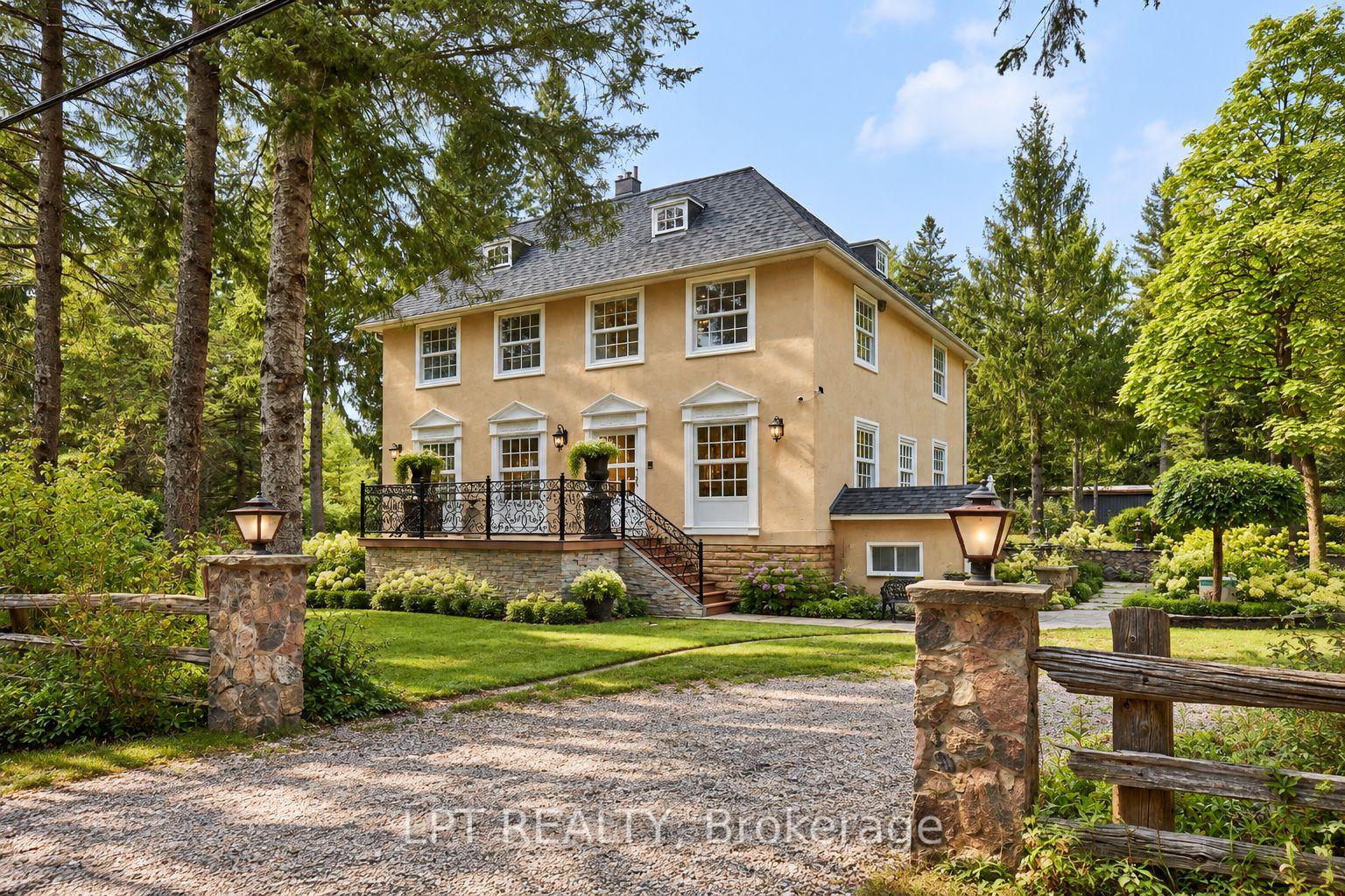 Photo of 298 Wees Road