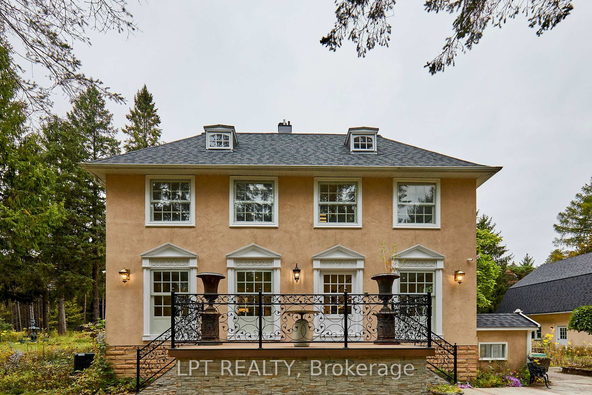Photo 6 of 298 Wees Road, Uxbridge, Rural Uxbridge — HOMEH