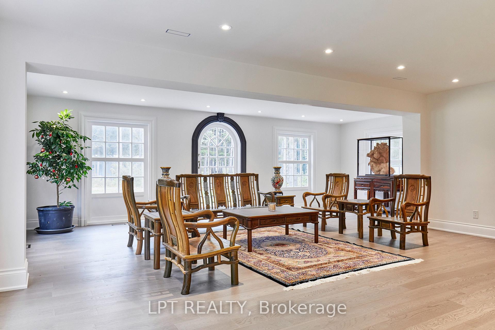Photo 12 of 298 Wees Road, Uxbridge, Rural Uxbridge — HOMEH