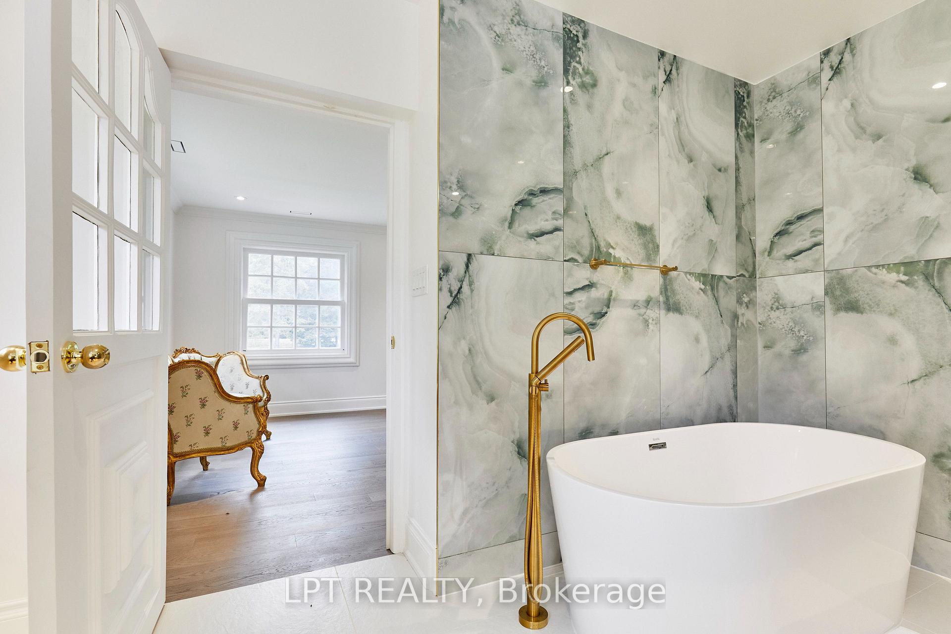 Photo 37 of 298 Wees Road, Uxbridge, Rural Uxbridge — HOMEH