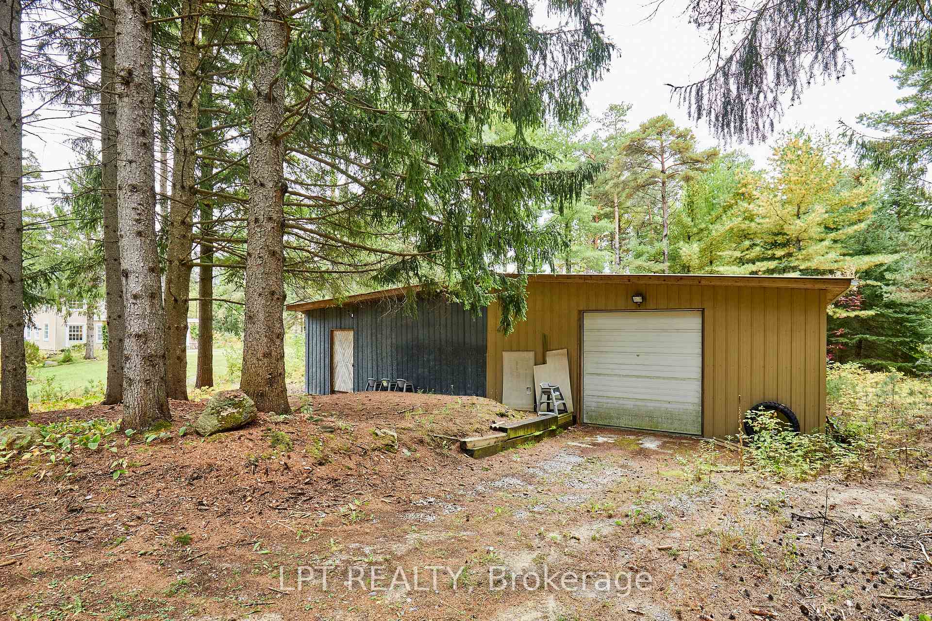 Photo 46 of 298 Wees Road, Uxbridge, Rural Uxbridge — HOMEH