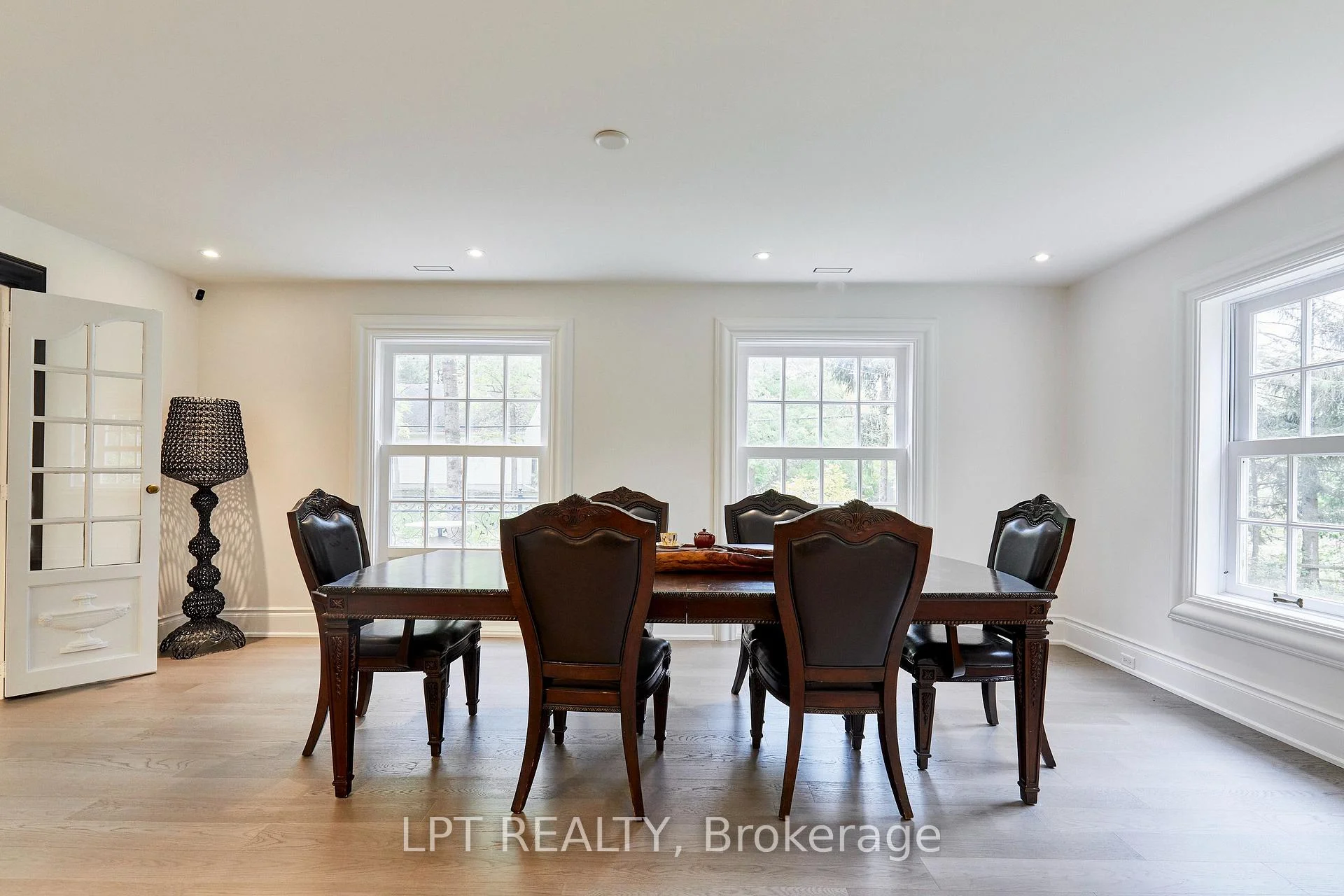 Photo 13 of 298 Wees Road, Uxbridge, Rural Uxbridge — HOMEH