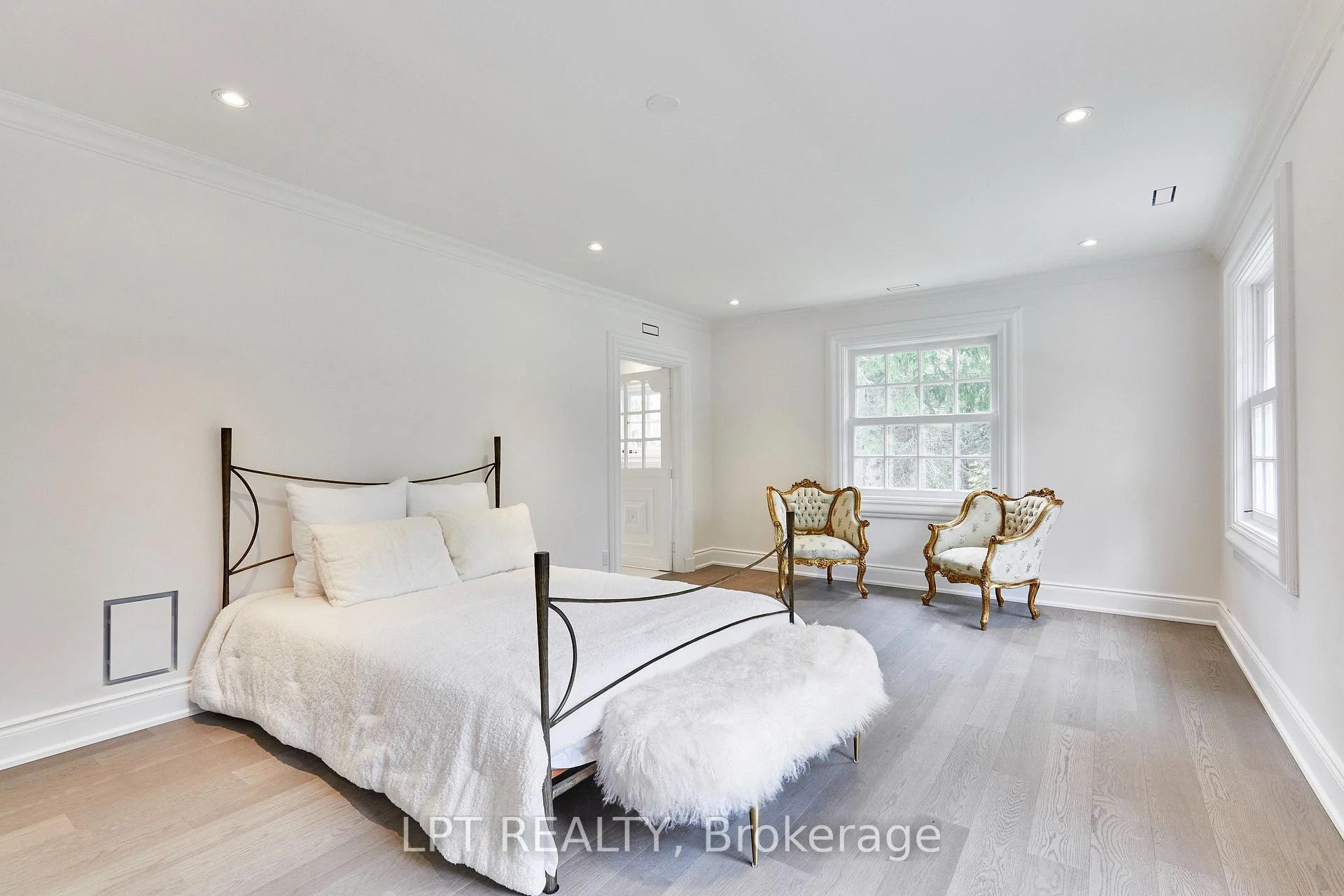Photo 33 of 298 Wees Road, Uxbridge, Rural Uxbridge — HOMEH
