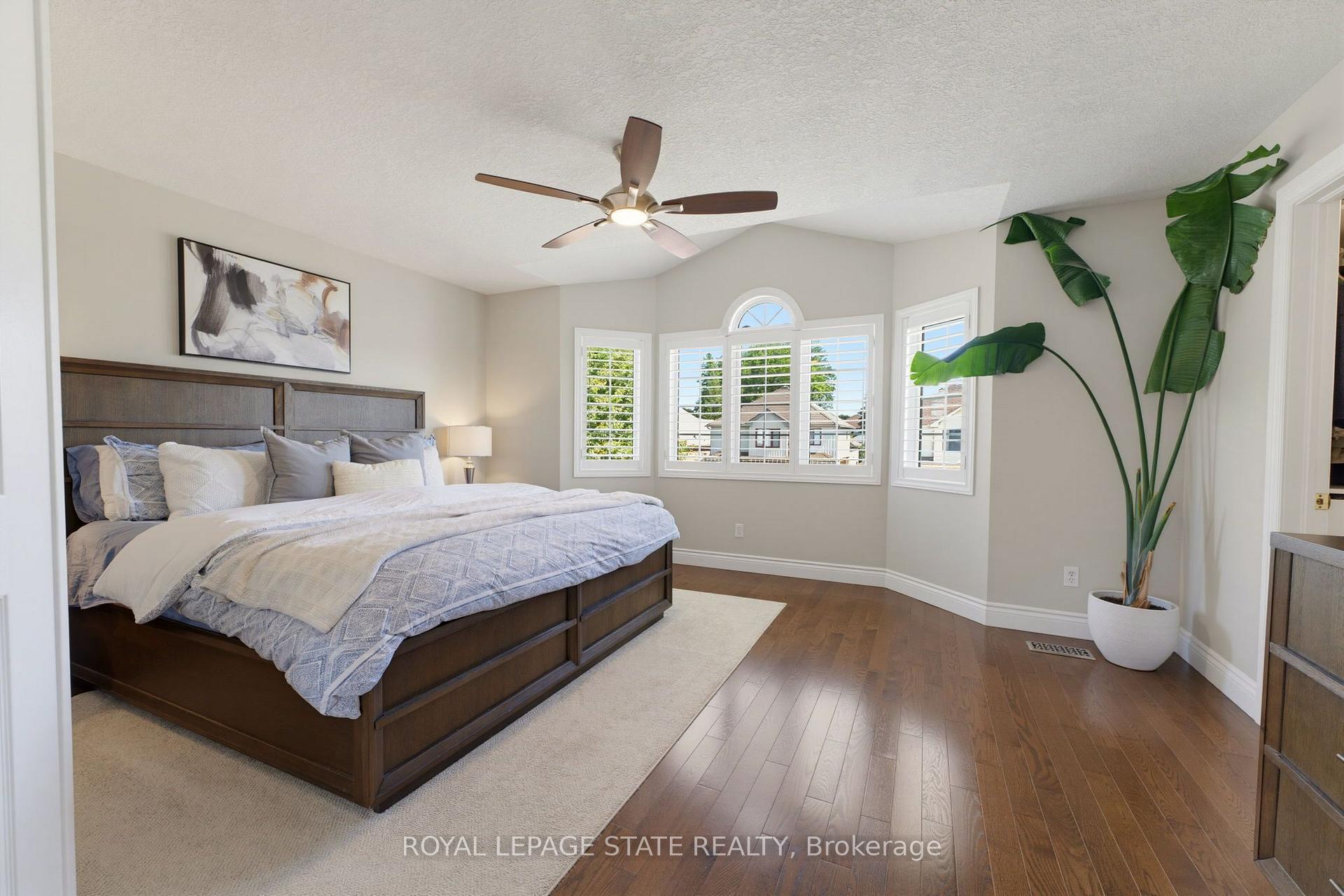 Photo 20 of 135 Mcnichol Drive, Cambridge, Little's Corners — HOMEH