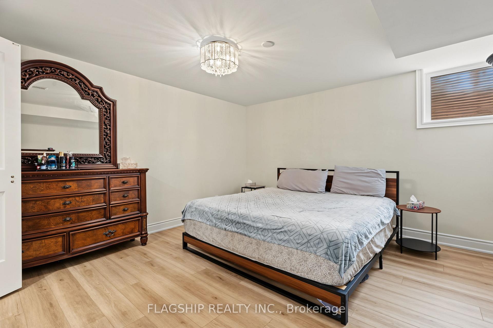 Photo 37 of 23 Rosslinn Road, Cambridge, Blair Road — HOMEH