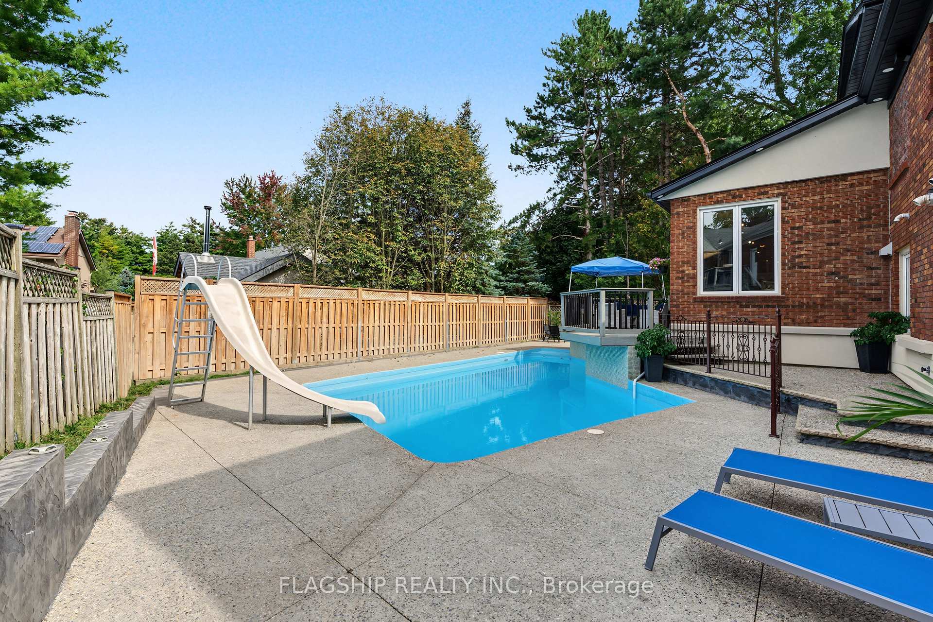Photo 45 of 23 Rosslinn Road, Cambridge, Blair Road — HOMEH