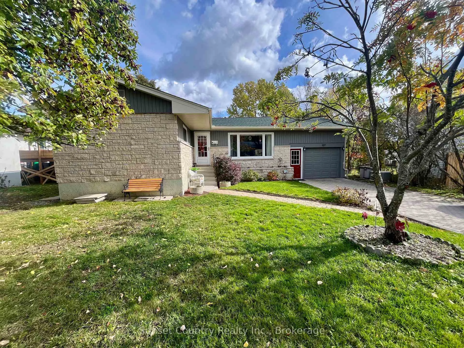 Photo 33 of 107 Morison Avenue, Dryden, Milestone — HOMEH