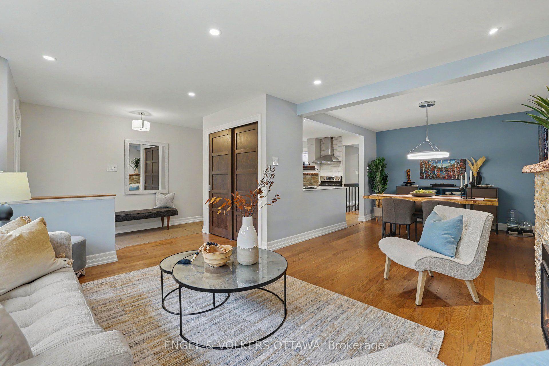 Photo 9 of 464 Thessaly Circle, Ottawa, Alta Vista/Faircrest Heights — HOMEH