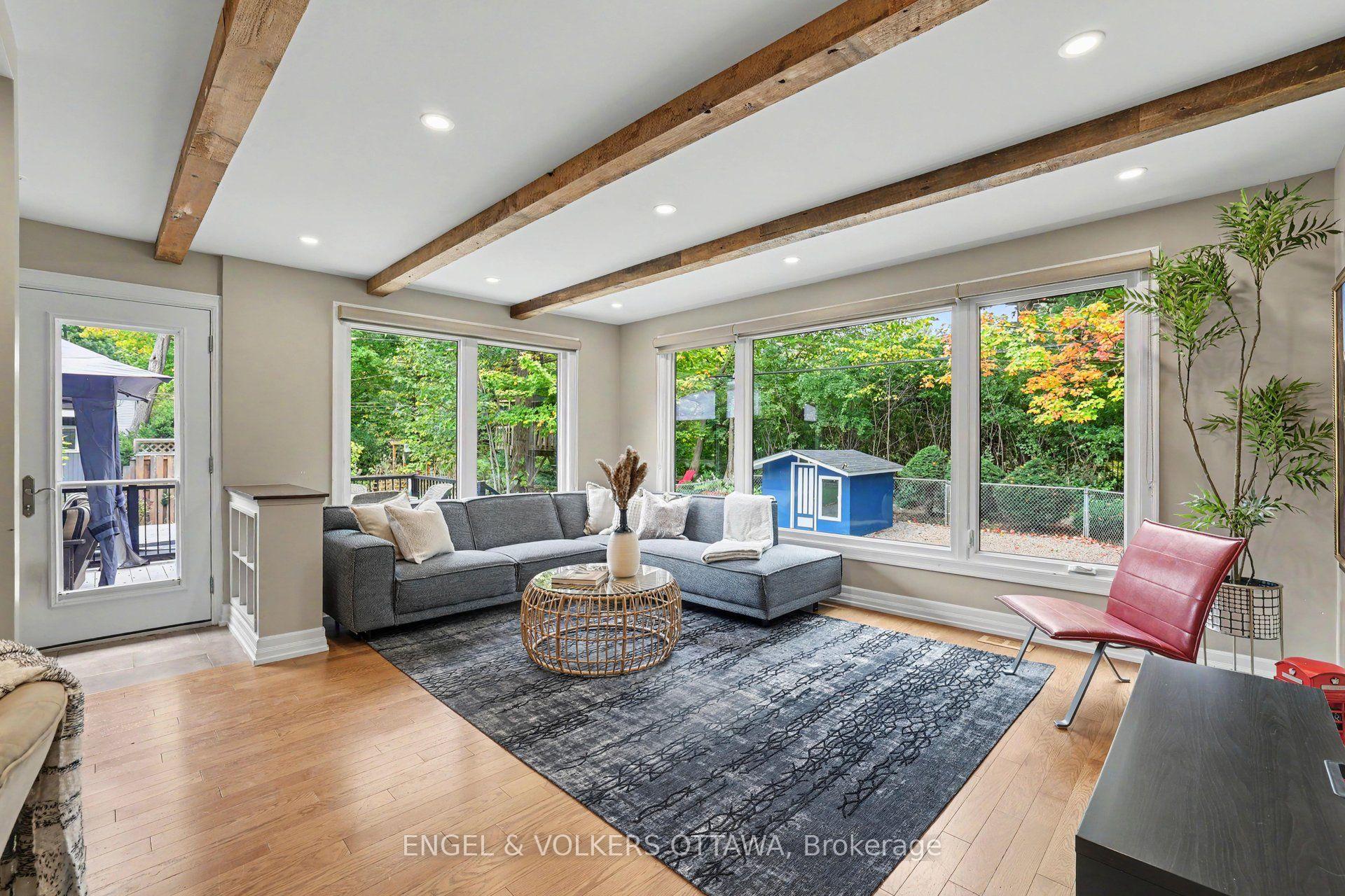 Photo 17 of 464 Thessaly Circle, Ottawa, Alta Vista/Faircrest Heights — HOMEH