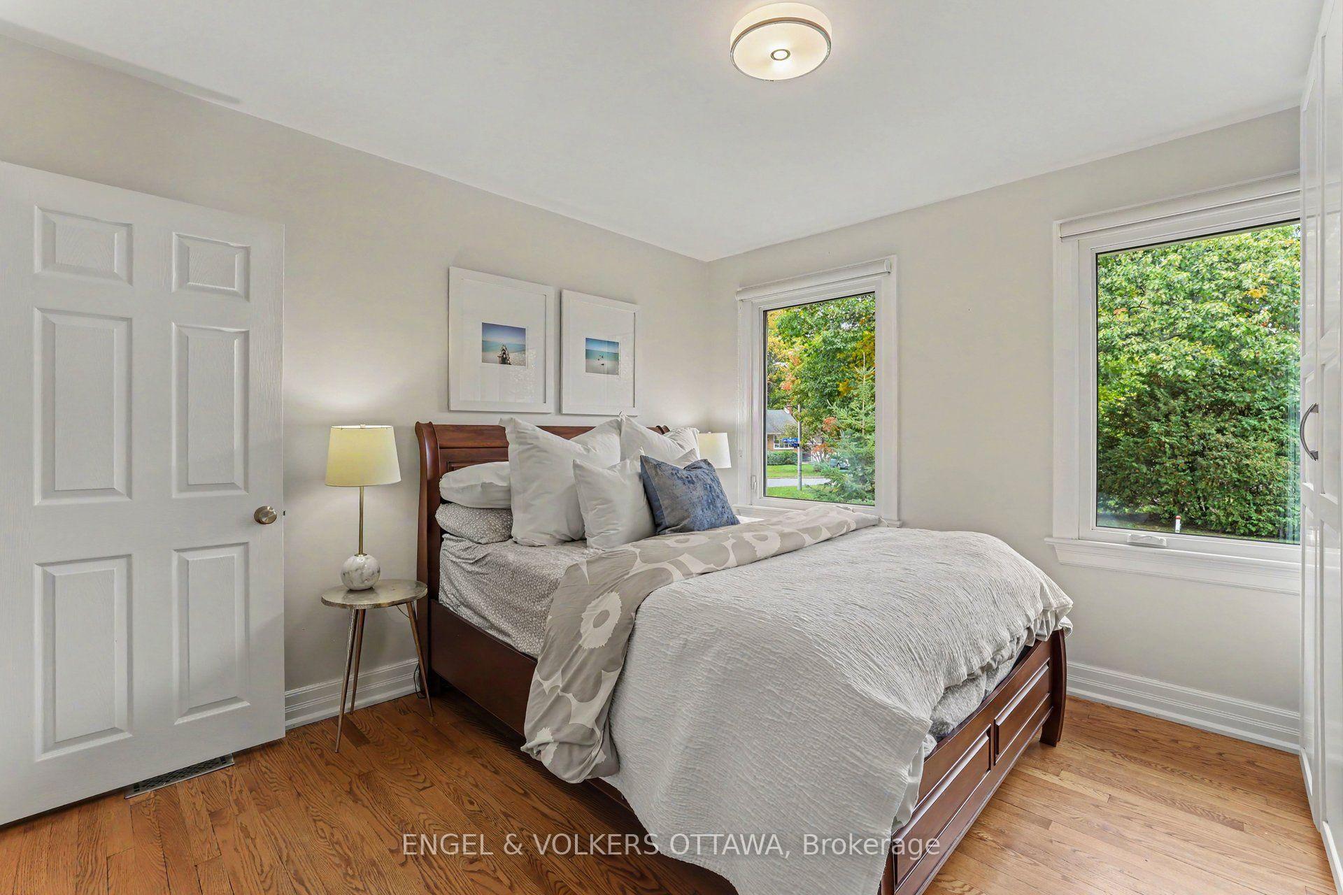 Photo 21 of 464 Thessaly Circle, Ottawa, Alta Vista/Faircrest Heights — HOMEH