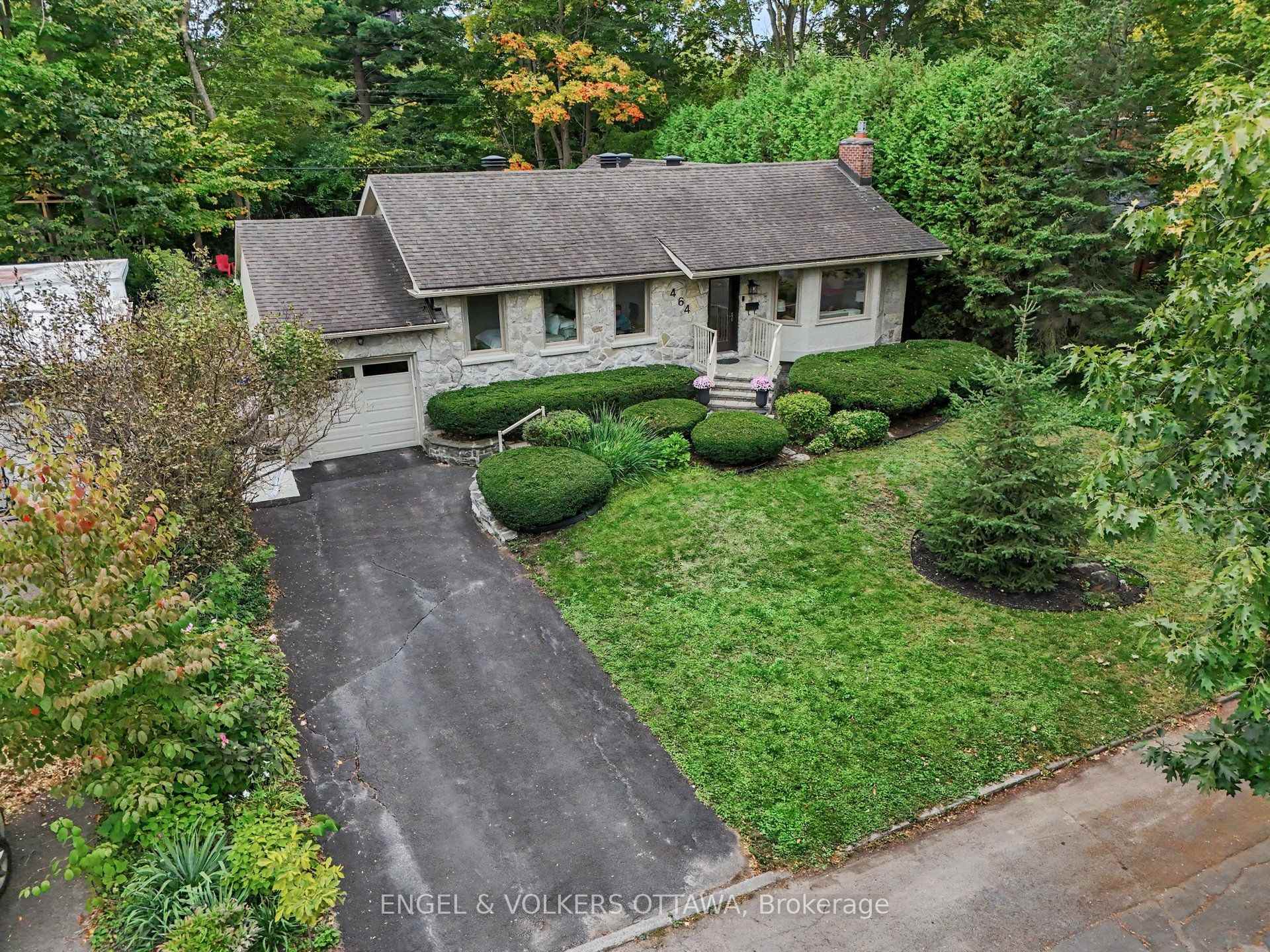 Photo 39 of 464 Thessaly Circle, Ottawa, Alta Vista/Faircrest Heights — HOMEH