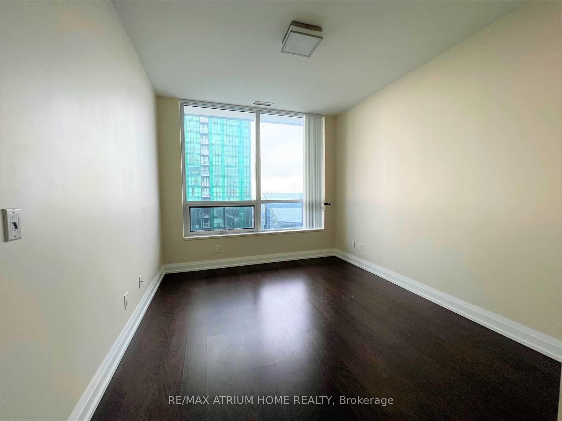 Photo 8 of Unit 3211, 2 Anndale Drive, North York, Willowdale East — HOMEH