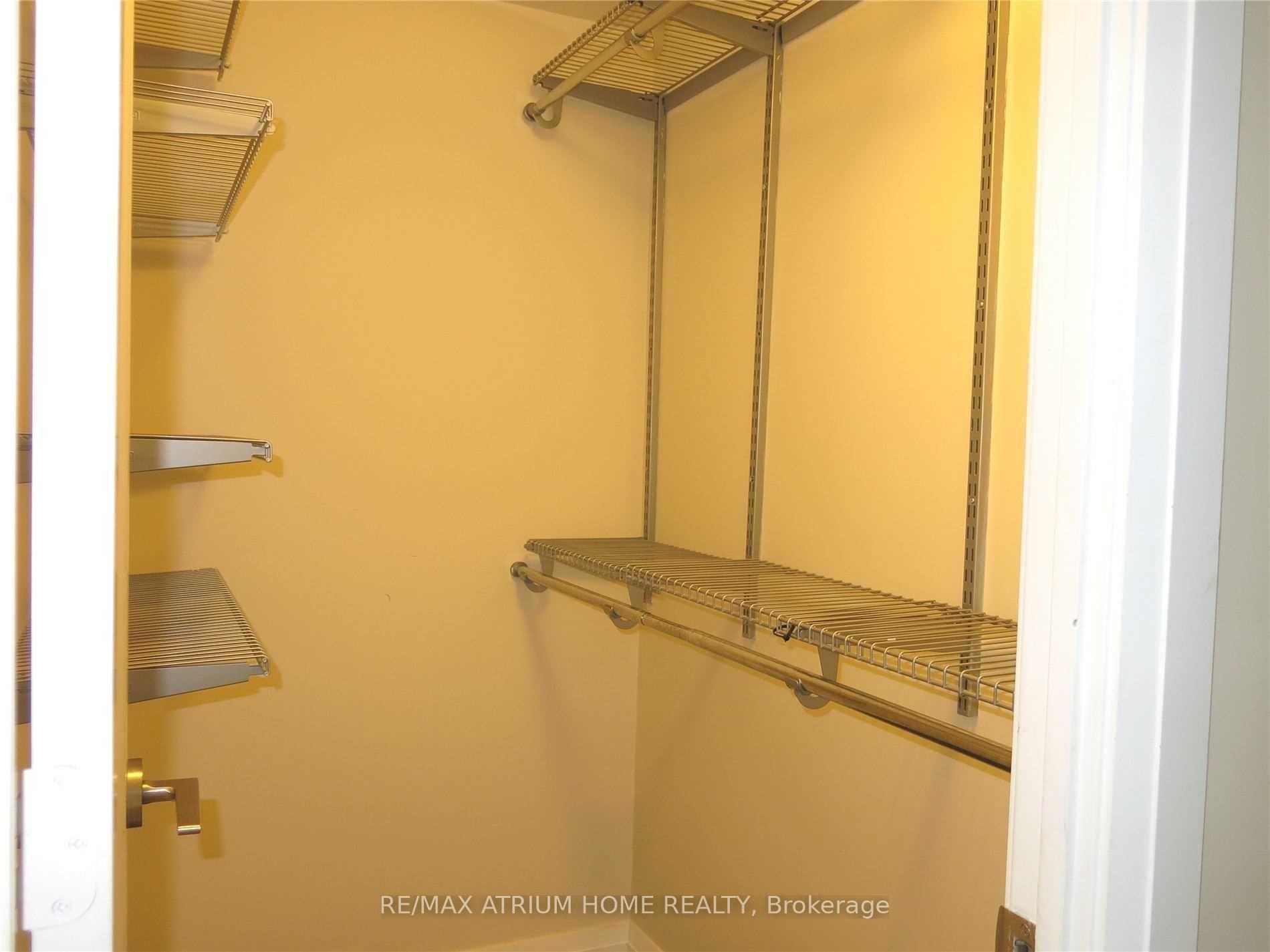 Photo 11 of Unit 3211, 2 Anndale Drive, North York, Willowdale East — HOMEH