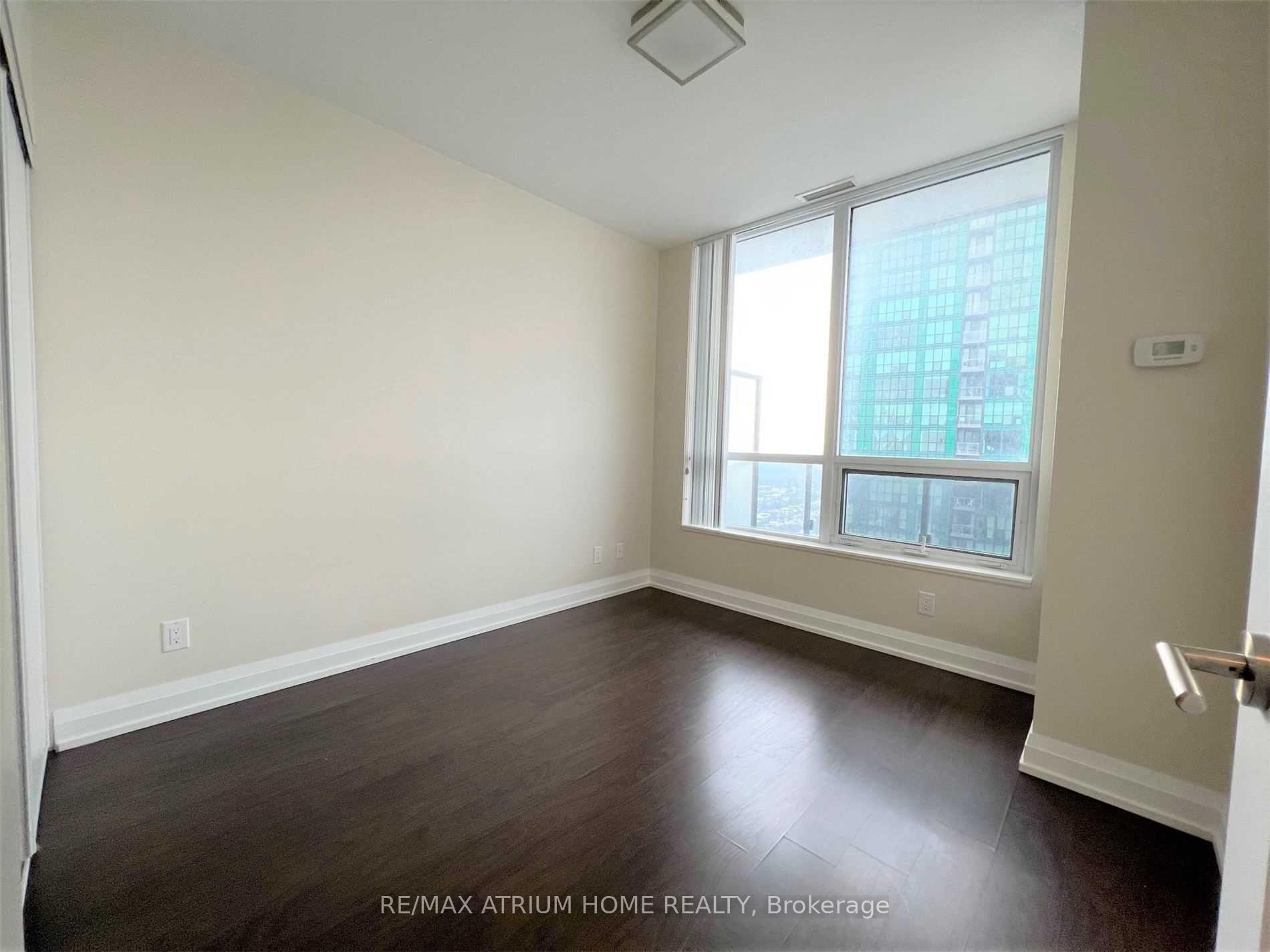 Photo 13 of Unit 3211, 2 Anndale Drive, North York, Willowdale East — HOMEH