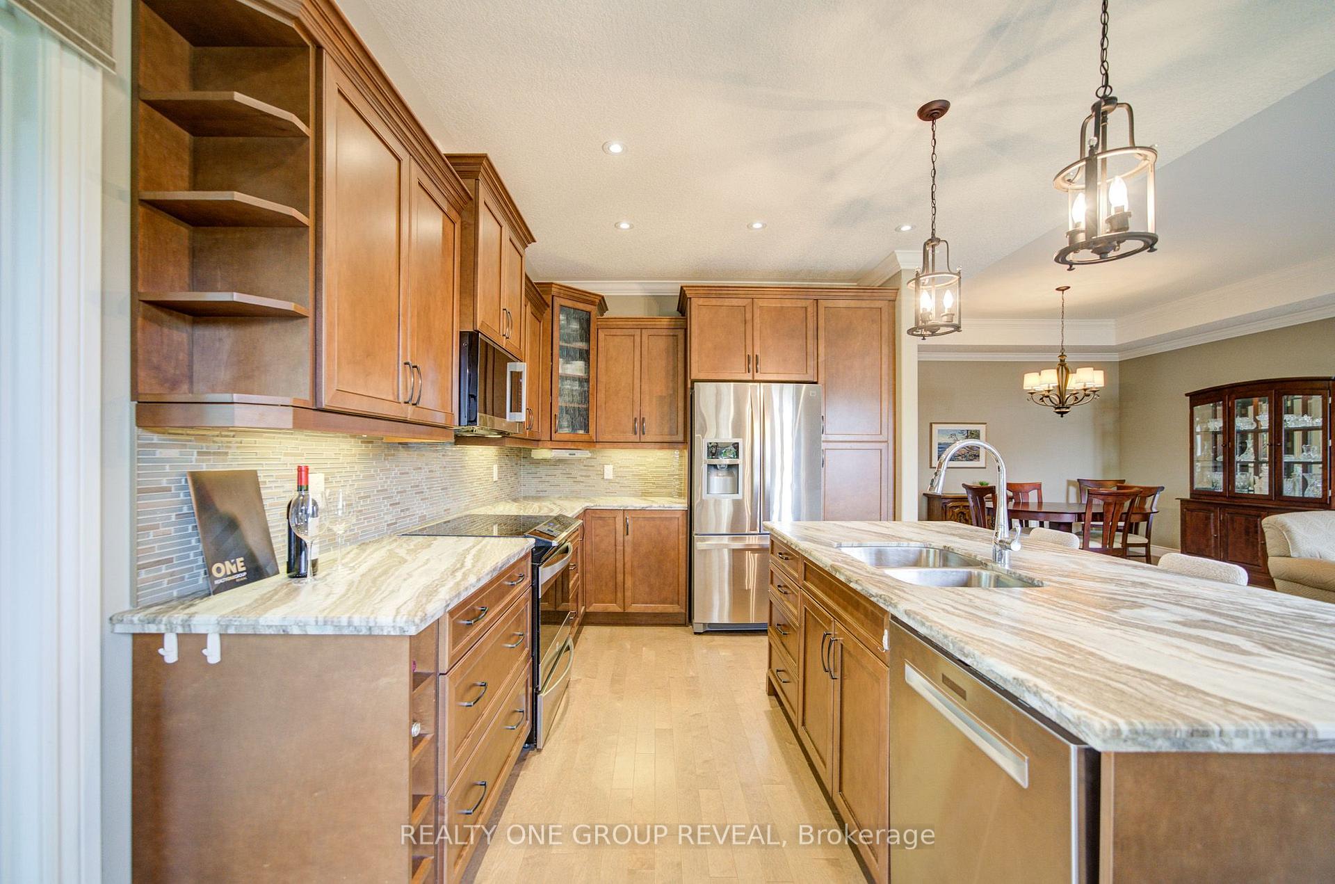 Photo 11 of Unit 21, 30 Cedar Street, Brant, Paris — HOMEH