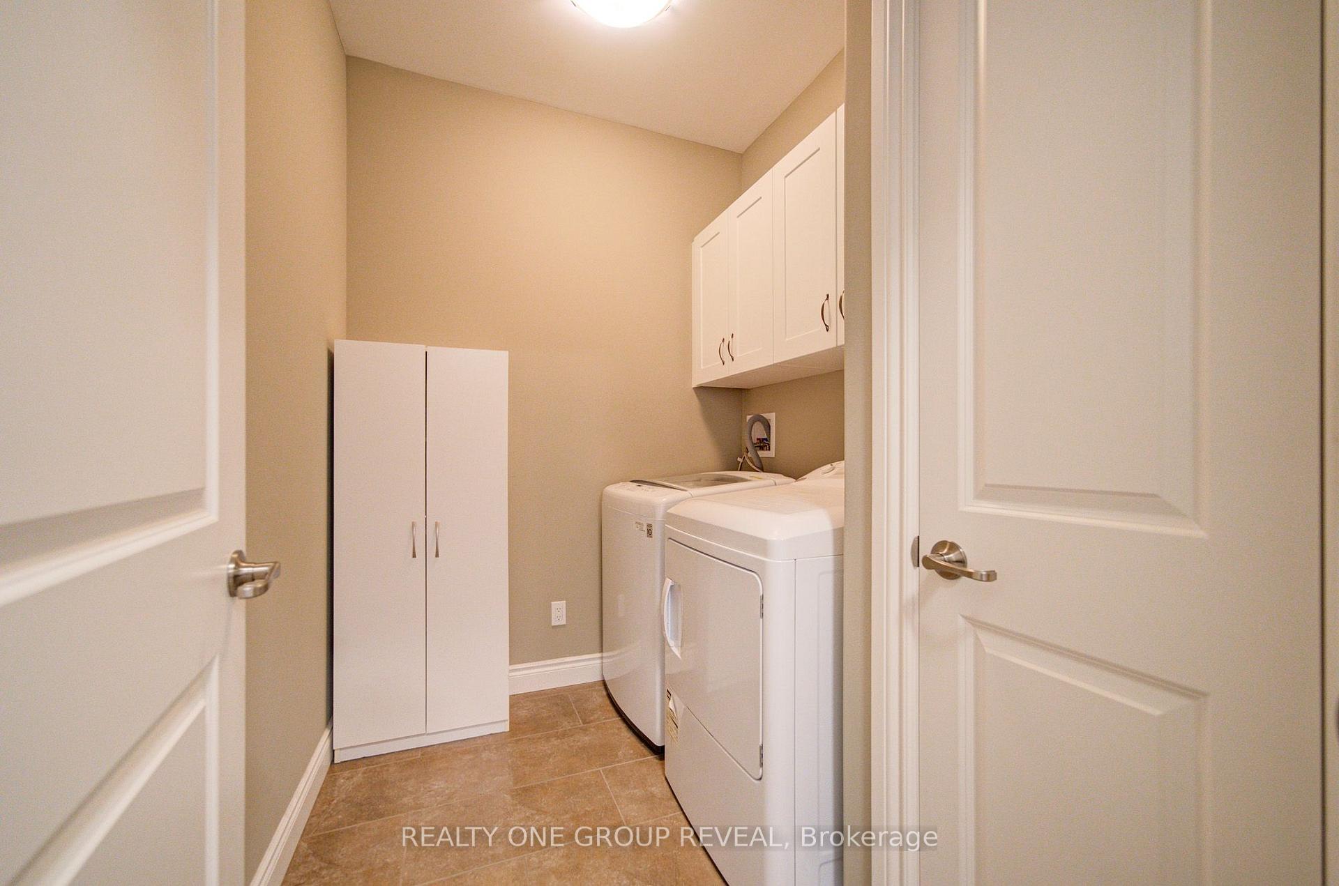 Photo 25 of Unit 21, 30 Cedar Street, Brant, Paris — HOMEH