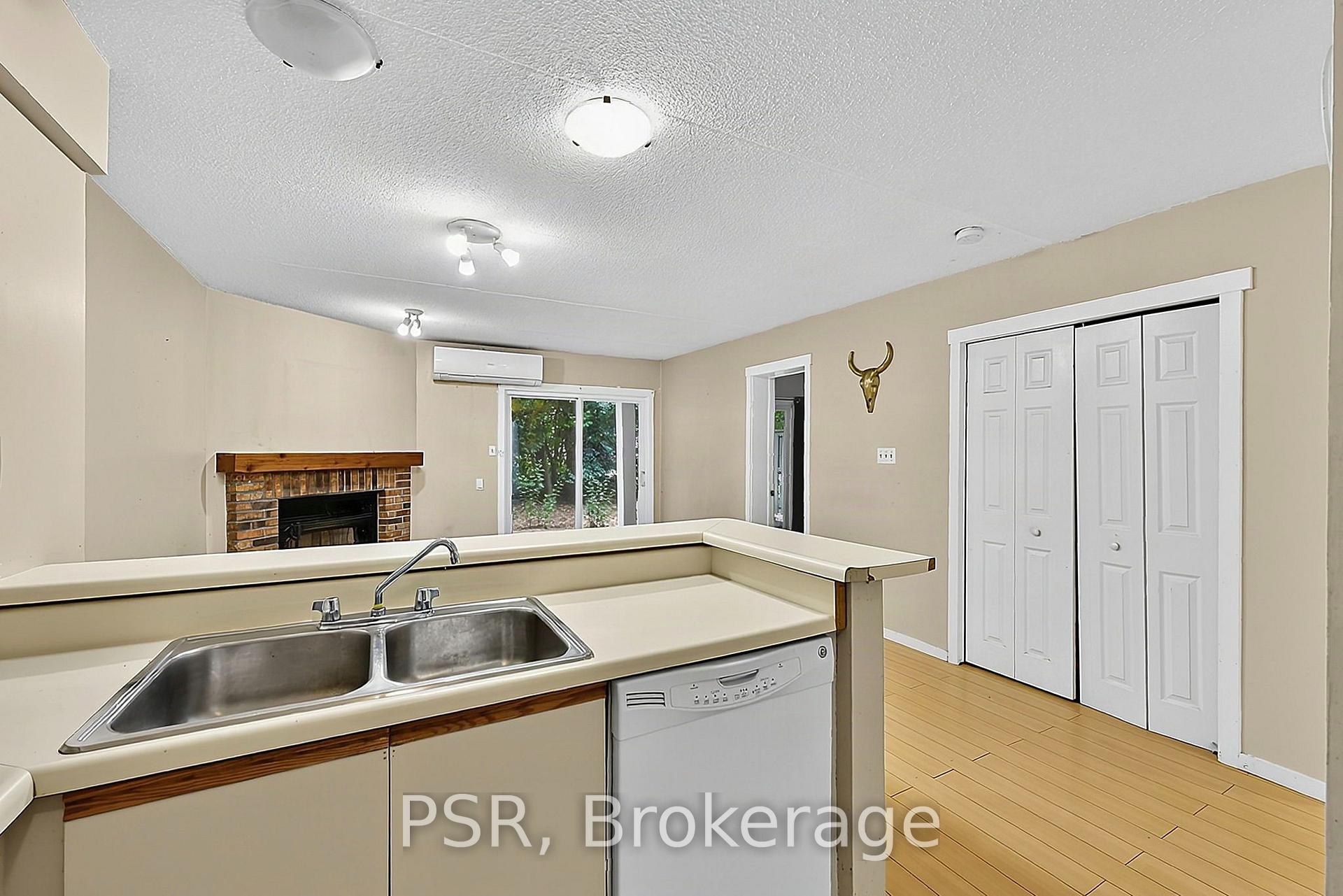Photo 10 of Unit 183, 49 Trott Boulevard, Collingwood — HOMEH