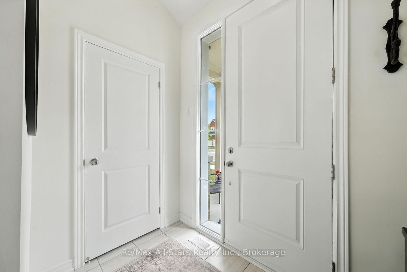 Photo 6 of 89 Forestlane Way, Scugog, Port Perry — HOMEH